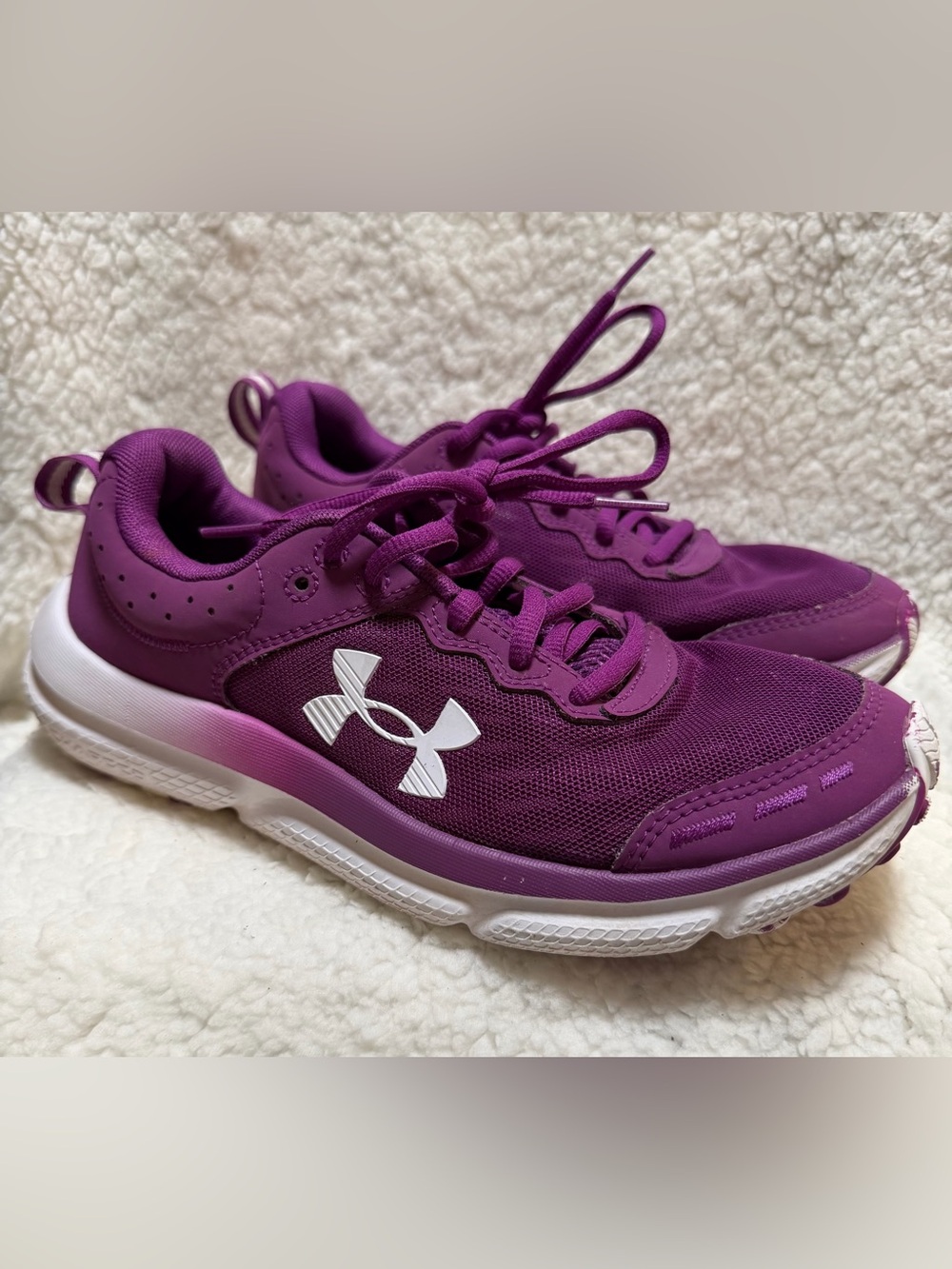 Under Armour Charged Assert 10 Sneakers Andromeda Purple Lace-Up Youth Size 6